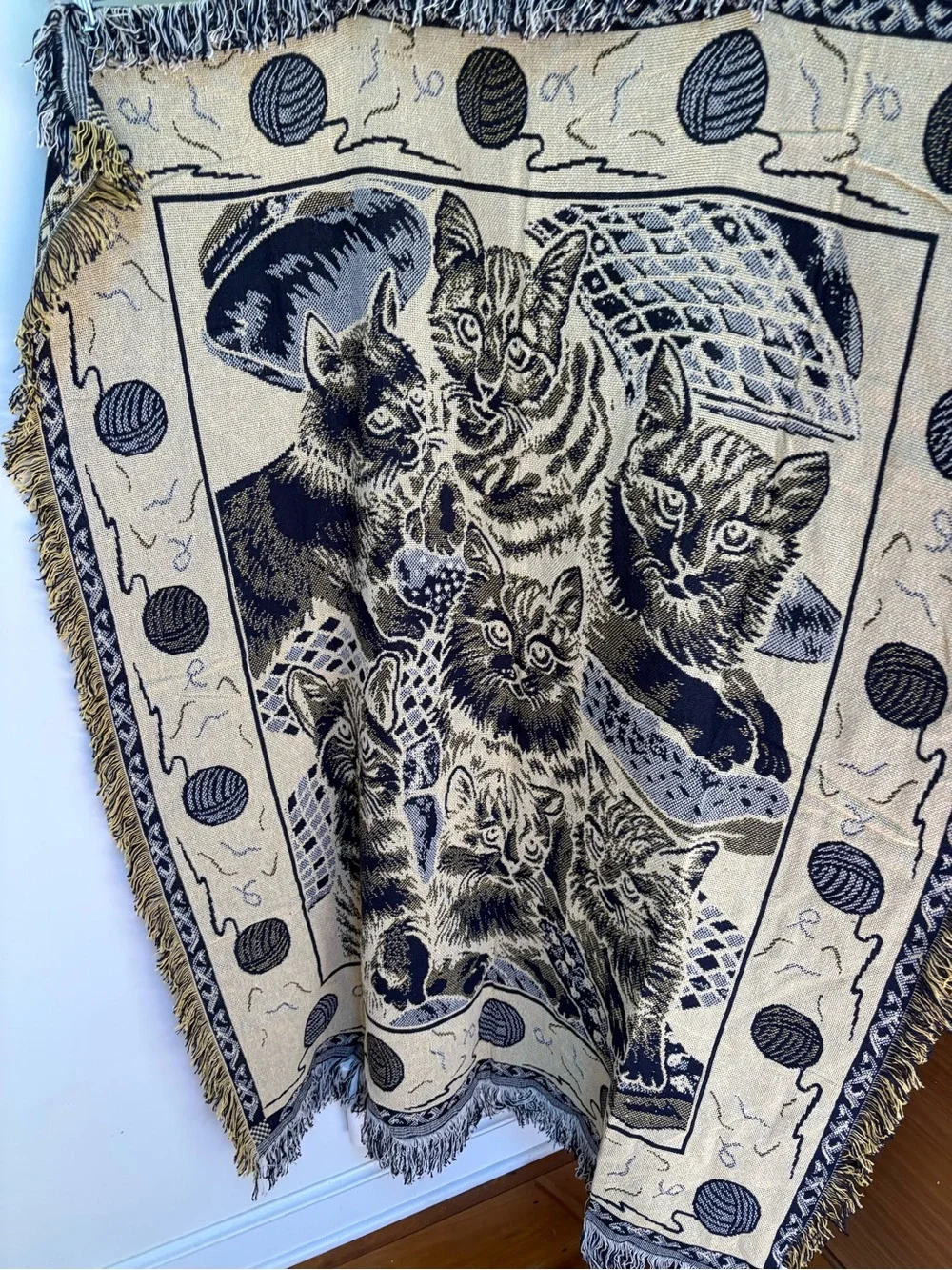 Vintage Cat Throw Blanket